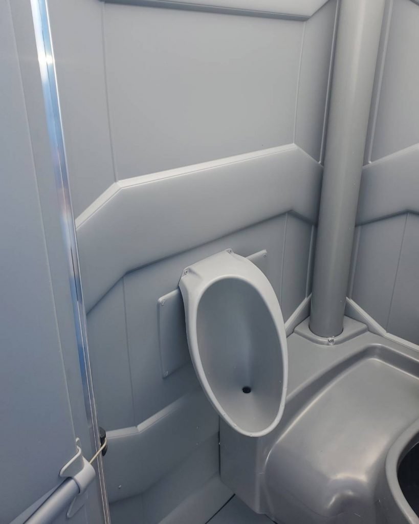 baños-portatiles-el-compa-chuy-ll-02